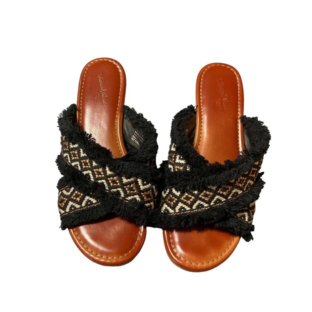 Universal Thread Sandals Womens 6.5 Black Gold Fabric Fringe Casual Slip On